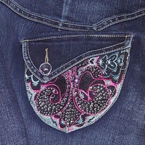 Derēon Embellished Skinny Jeans 